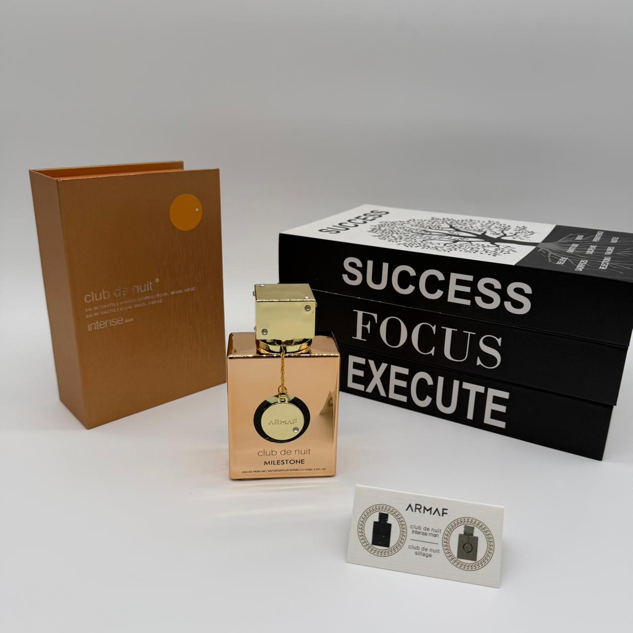 Club de nuit Milestone (Dorado)