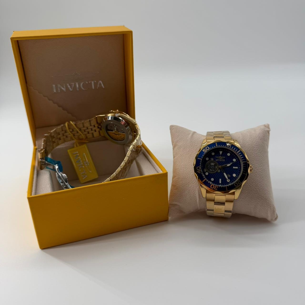 invicta2-4