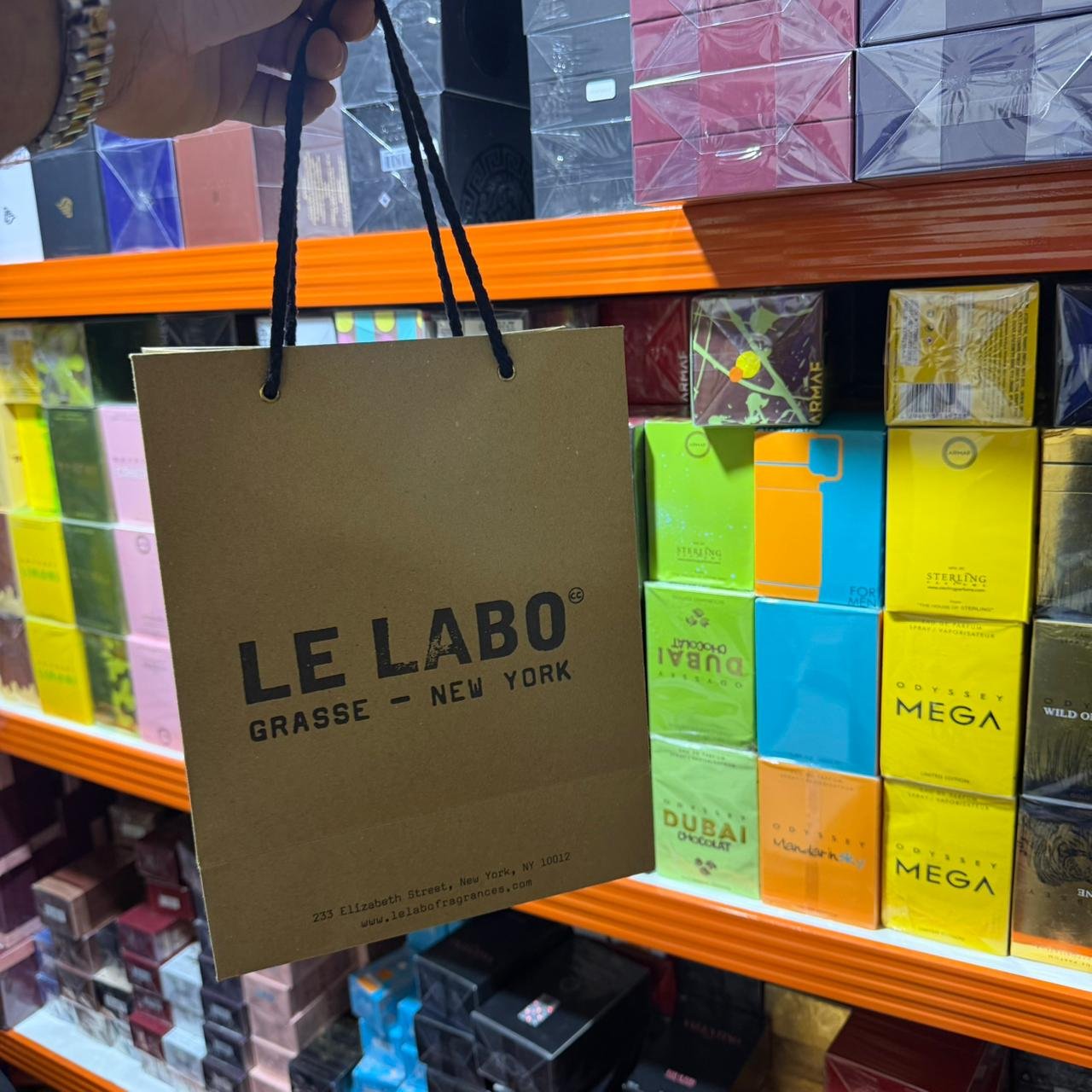 Le Labo Santal 33  con Shopping