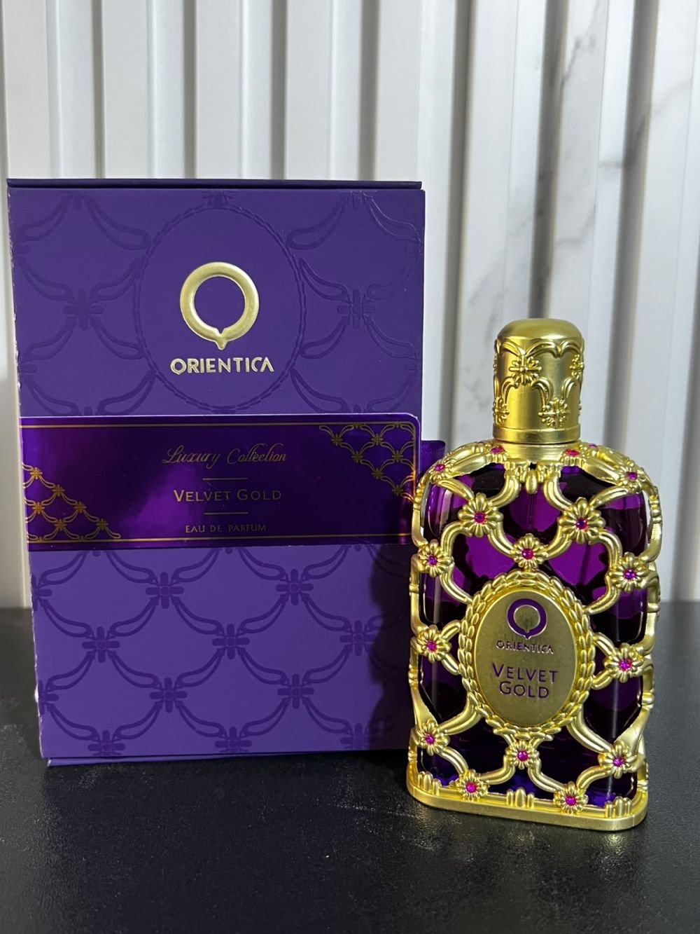 ORIENTICA VALVET GOLD